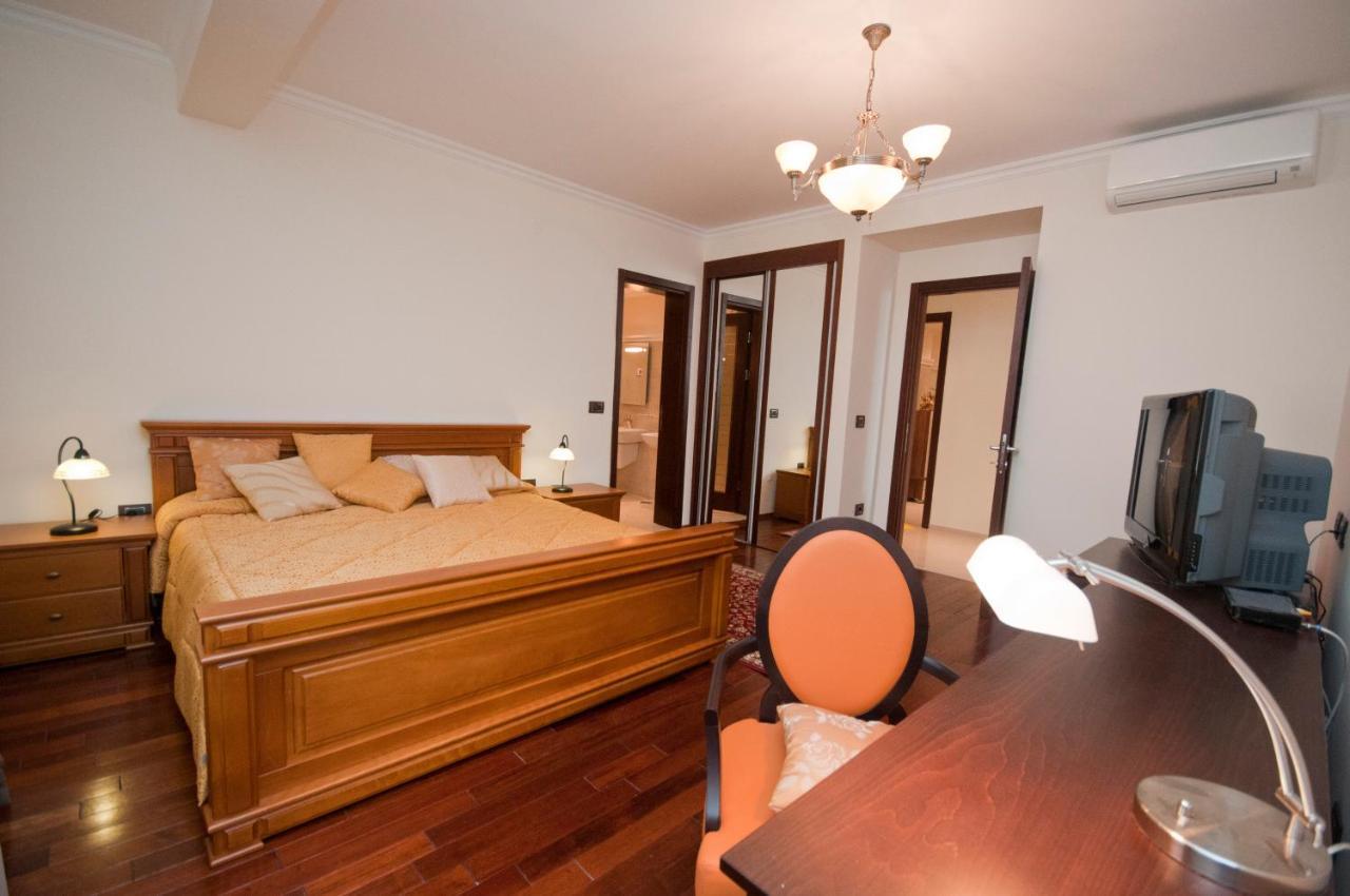 St.George Apartments Петровац Экстерьер фото